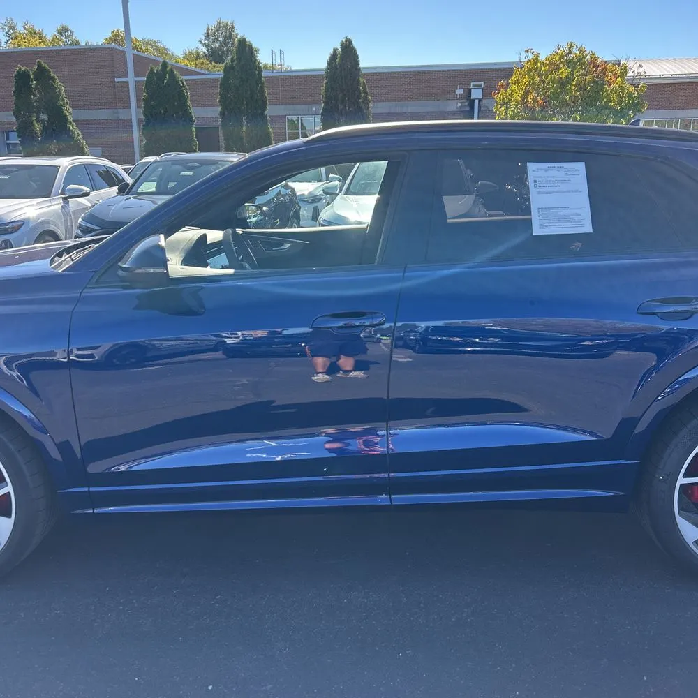 2023 Audi RS Q8