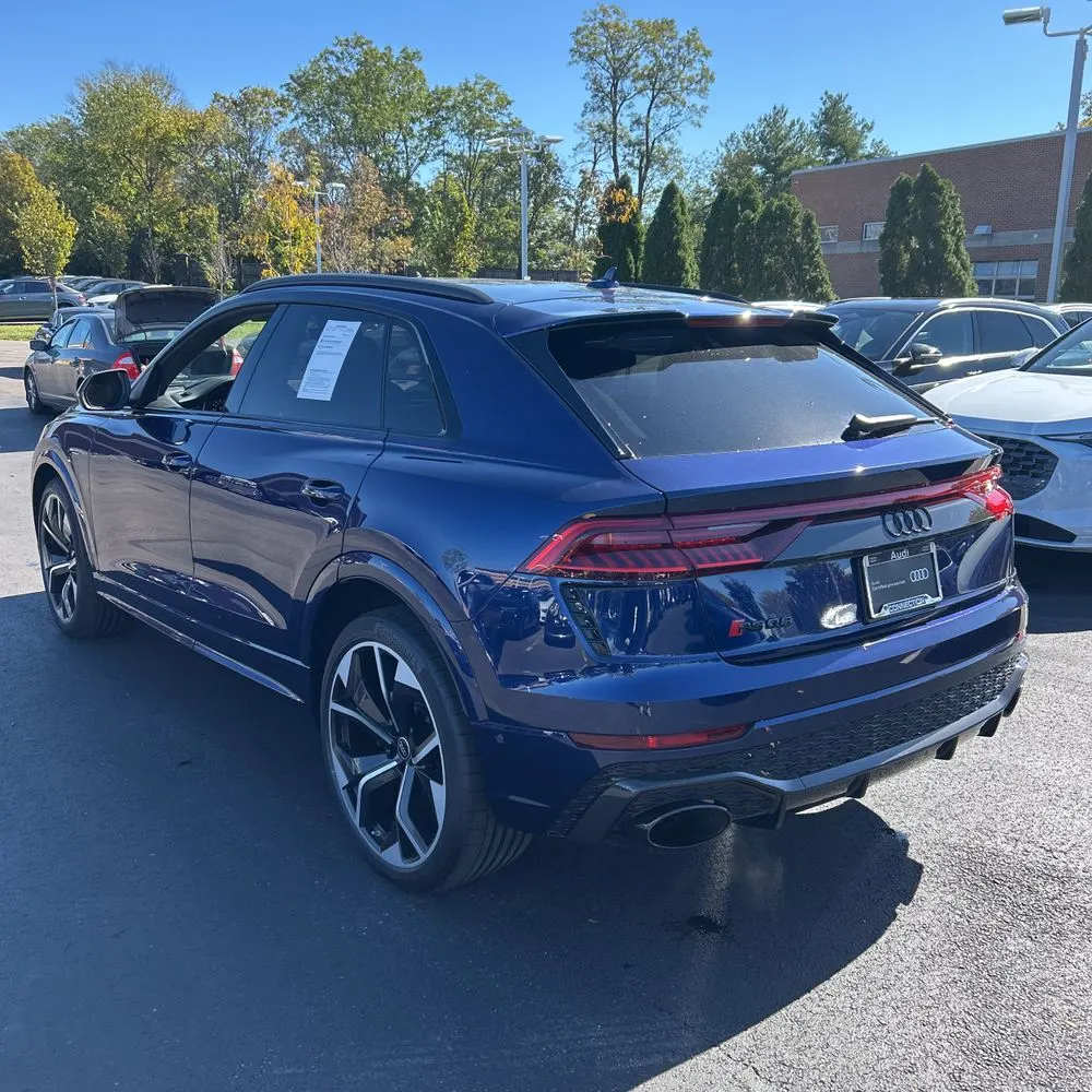 2023 Audi RS Q8