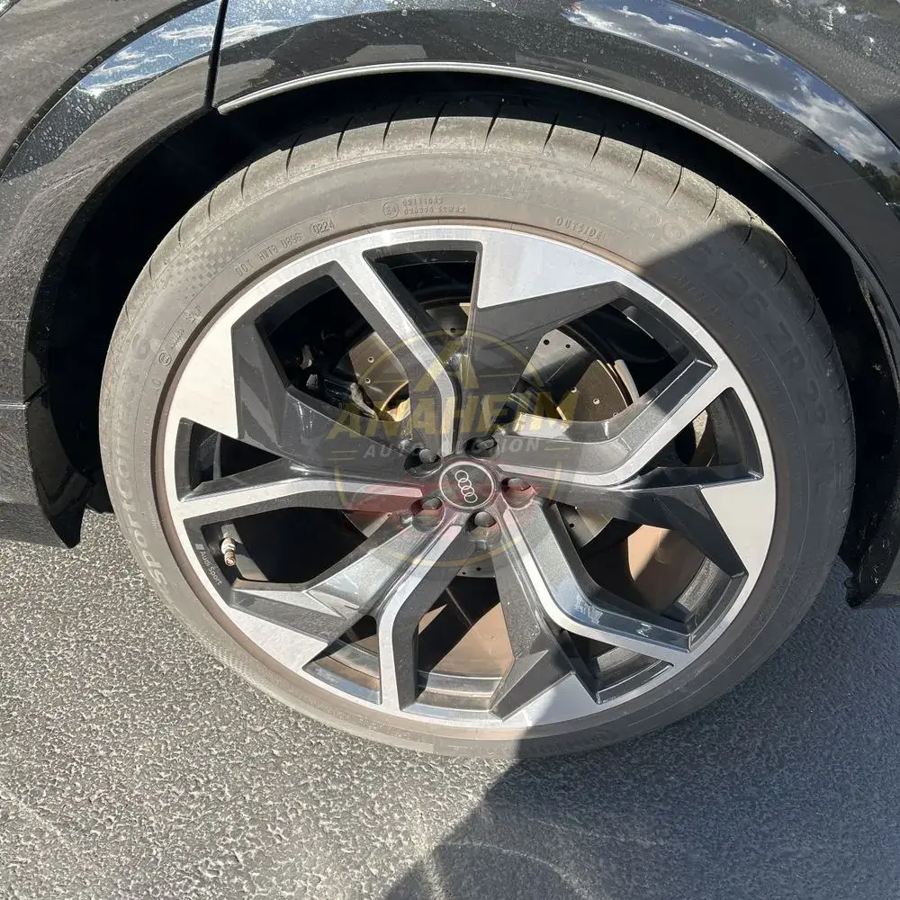 2024 Audi RS Q8 Base