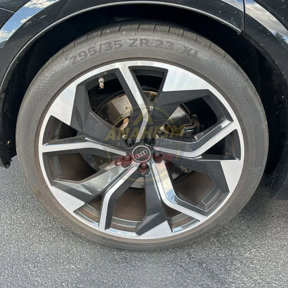2024 Audi RS Q8 Base