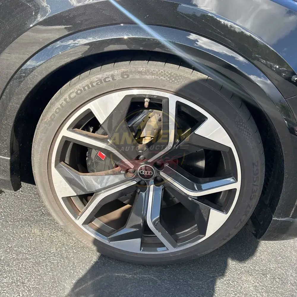 2024 Audi RS Q8 Base