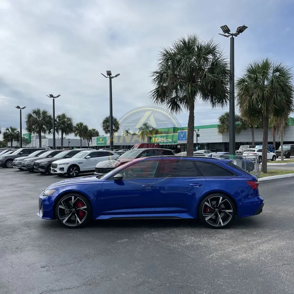2023 Audi RS 6 Base