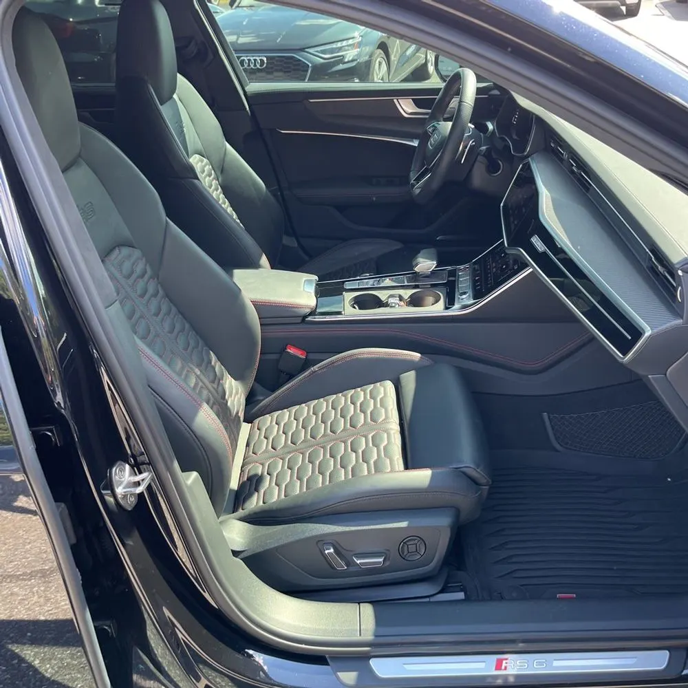2023 Audi RS 6 Base