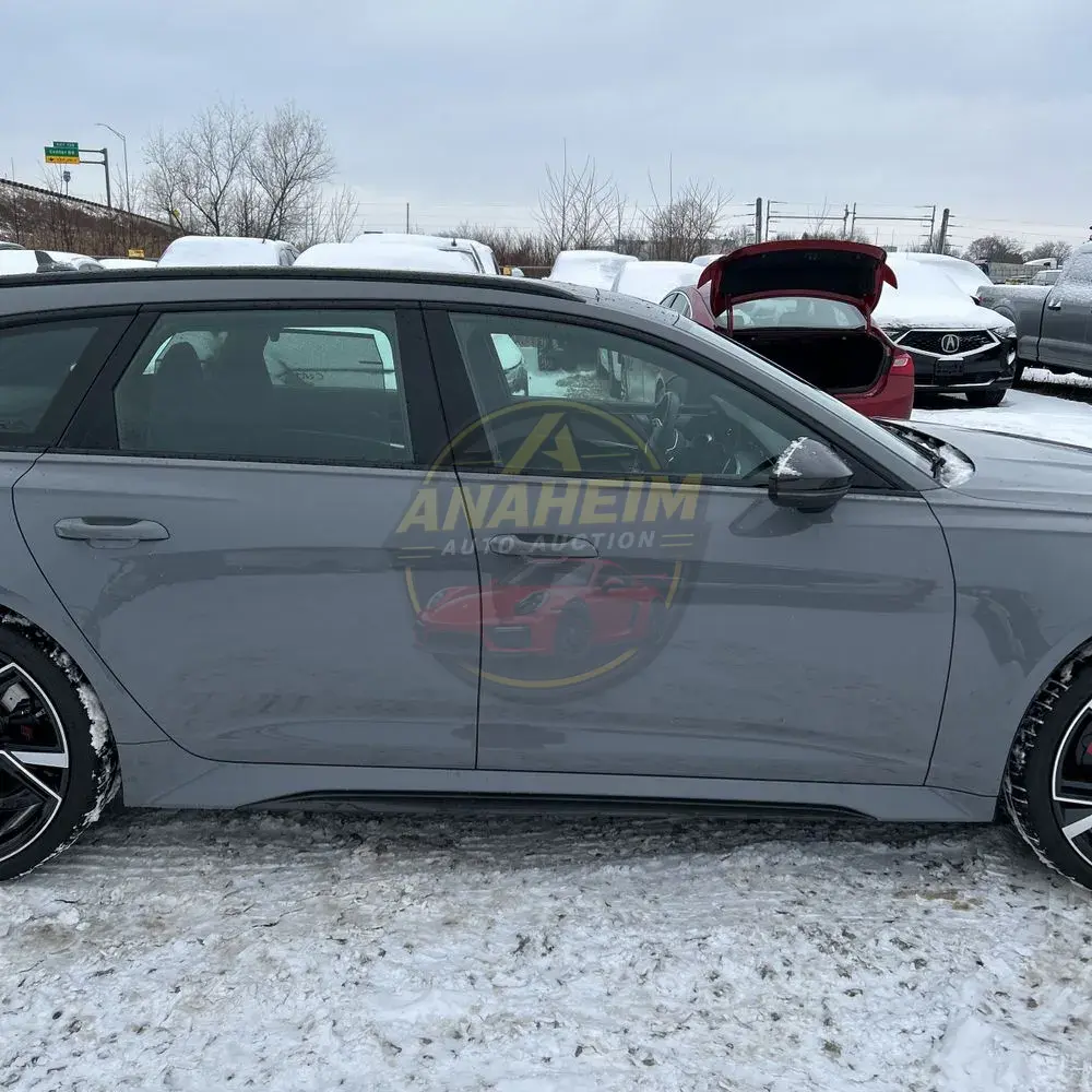 2023 Audi RS 6 Base