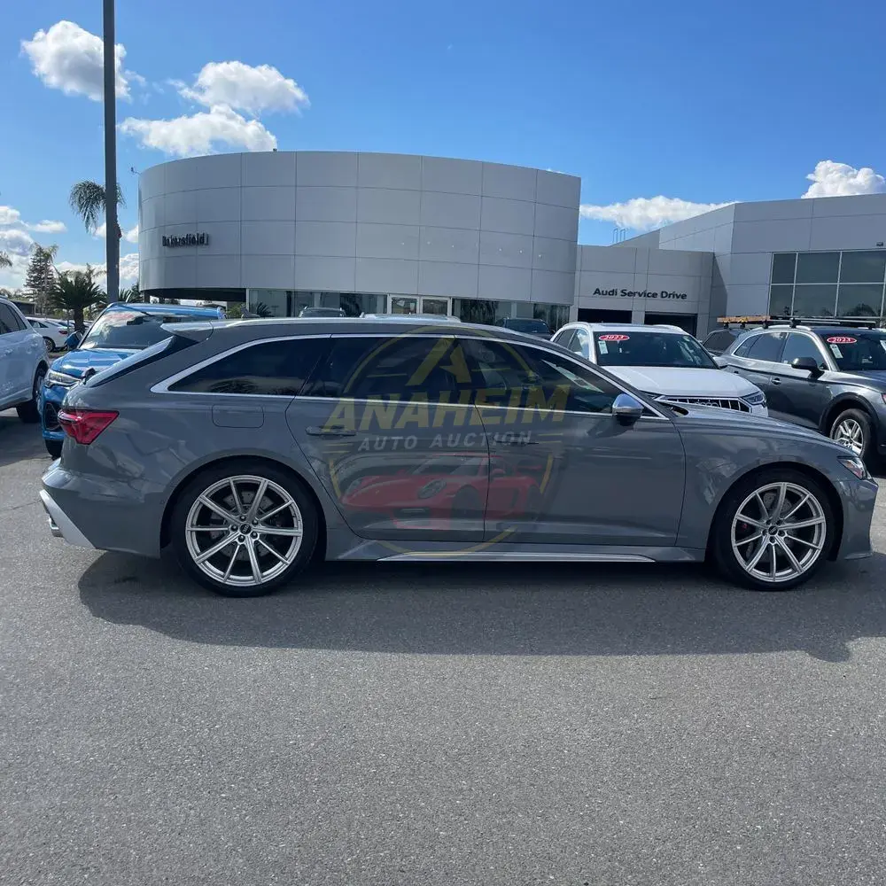2022 Audi RS 6