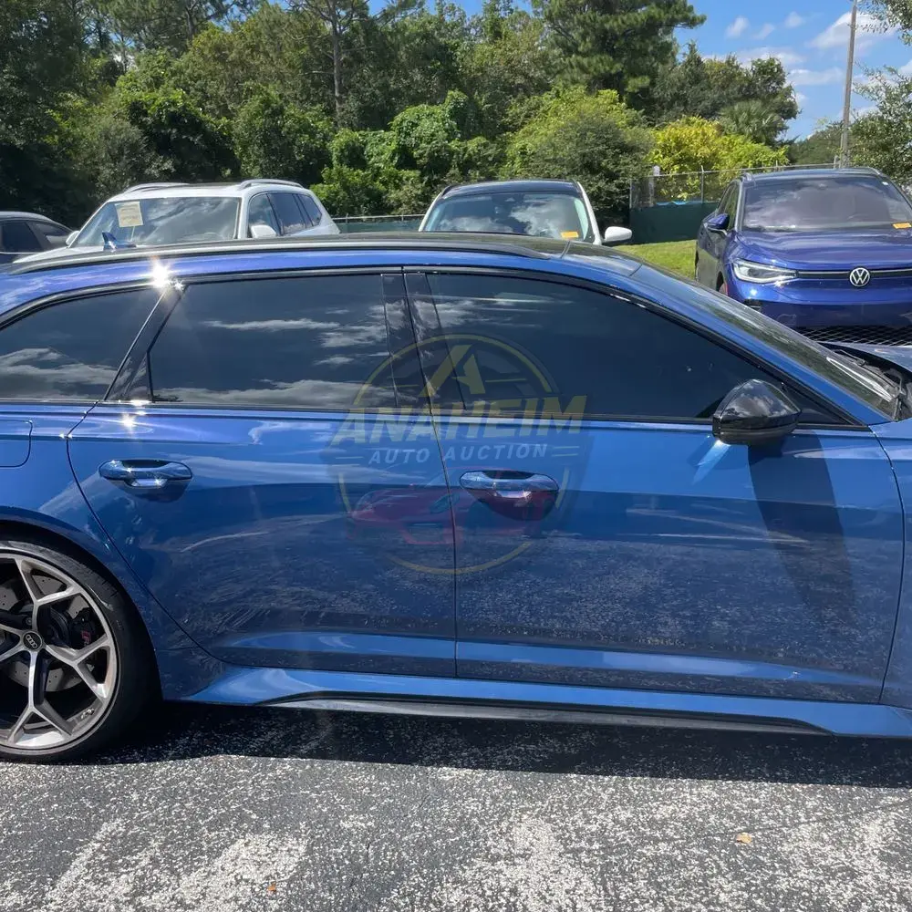 2024 Audi RS 6 Avant Performance