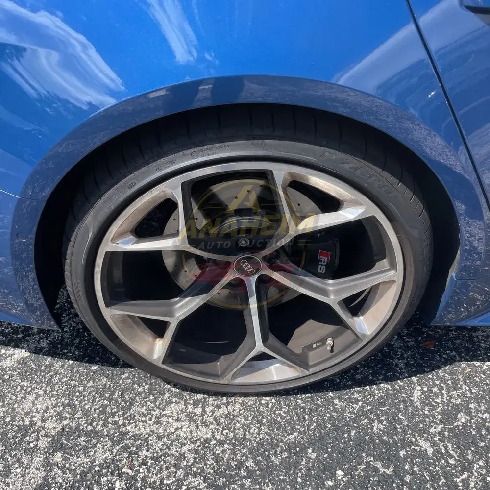 2024 Audi RS 6 Avant Performance