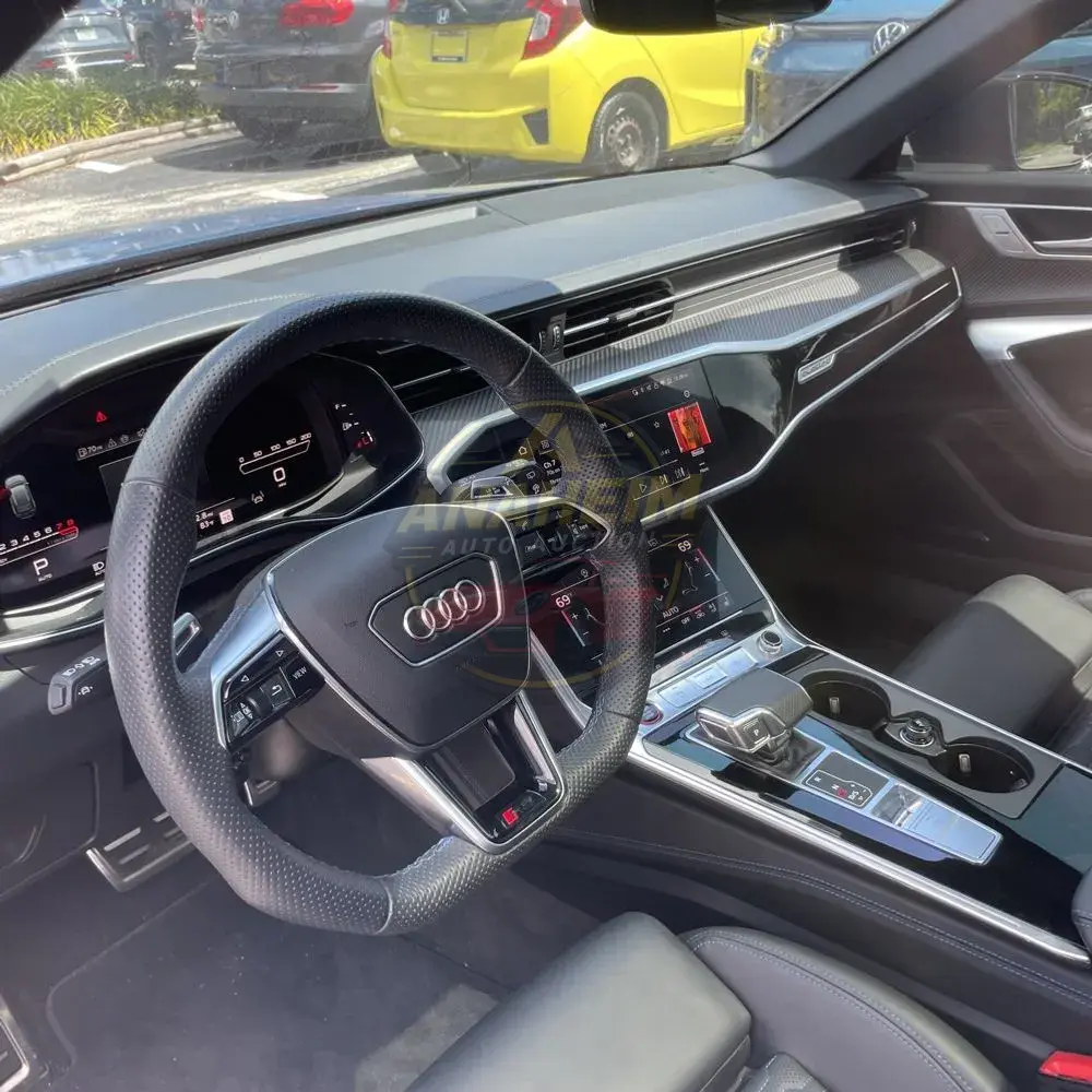 2024 Audi RS 6 Avant Performance