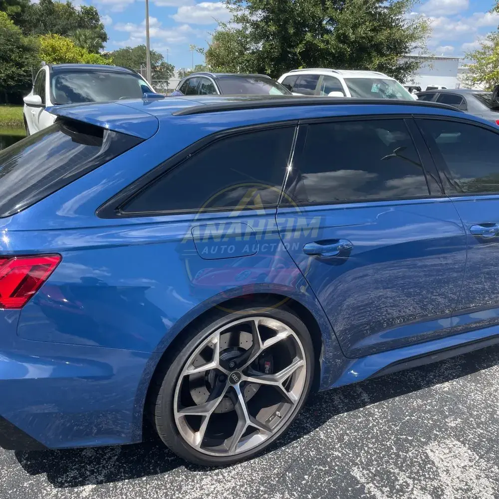 2024 Audi RS 6 Avant Performance