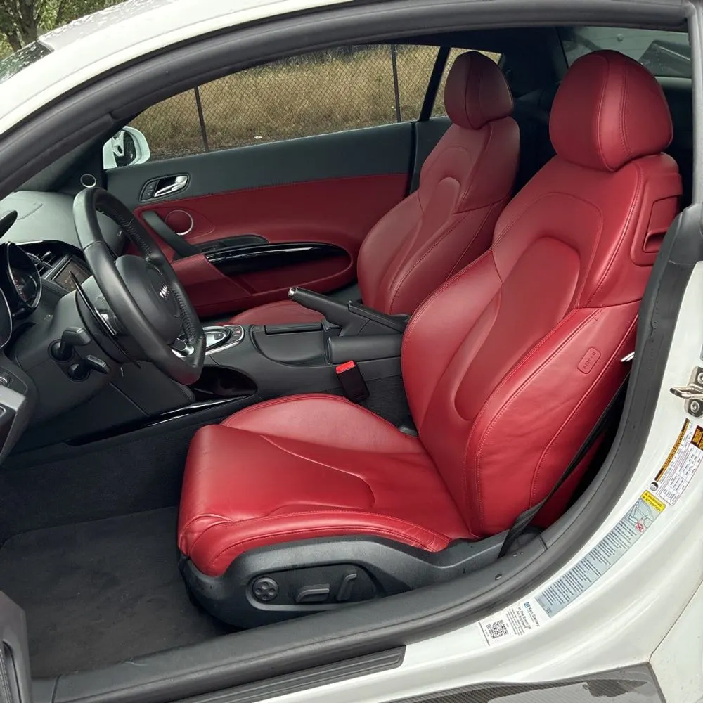 2011 Audi R8 5.2