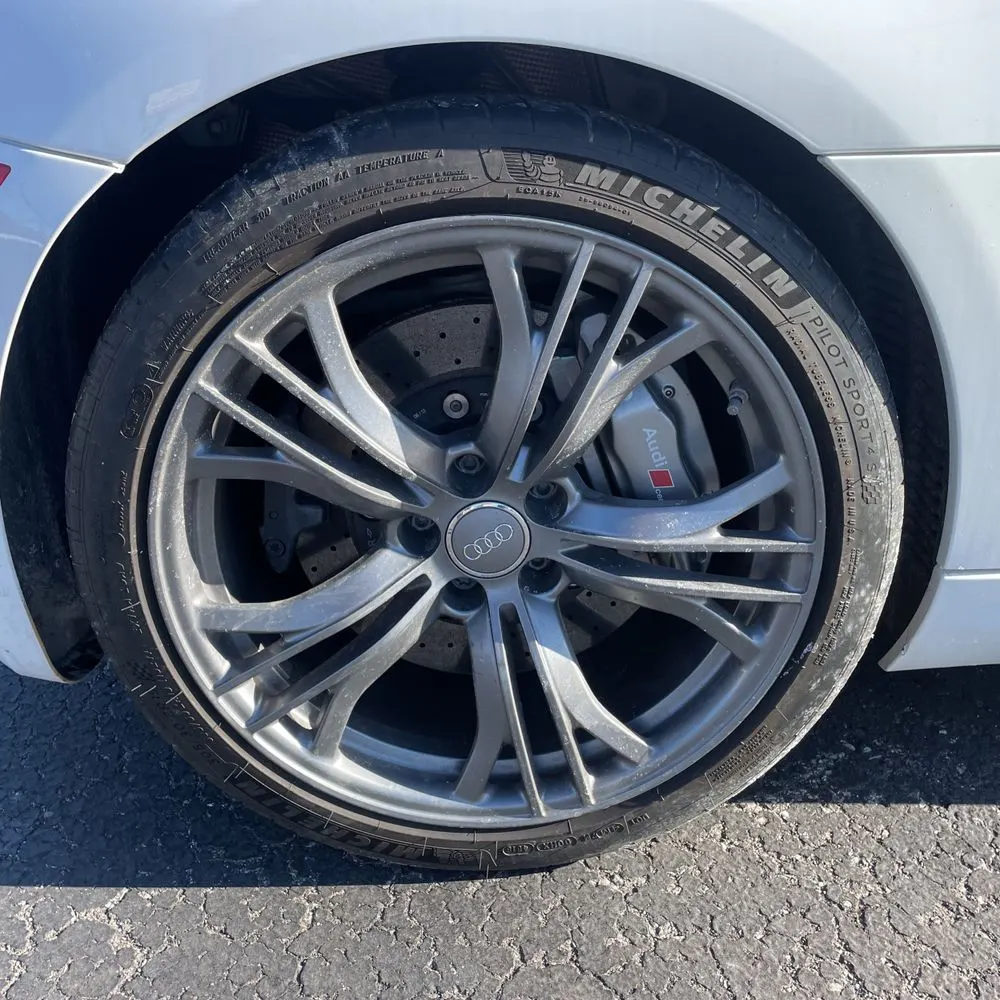 2014 Audi R8 5.2 Plus