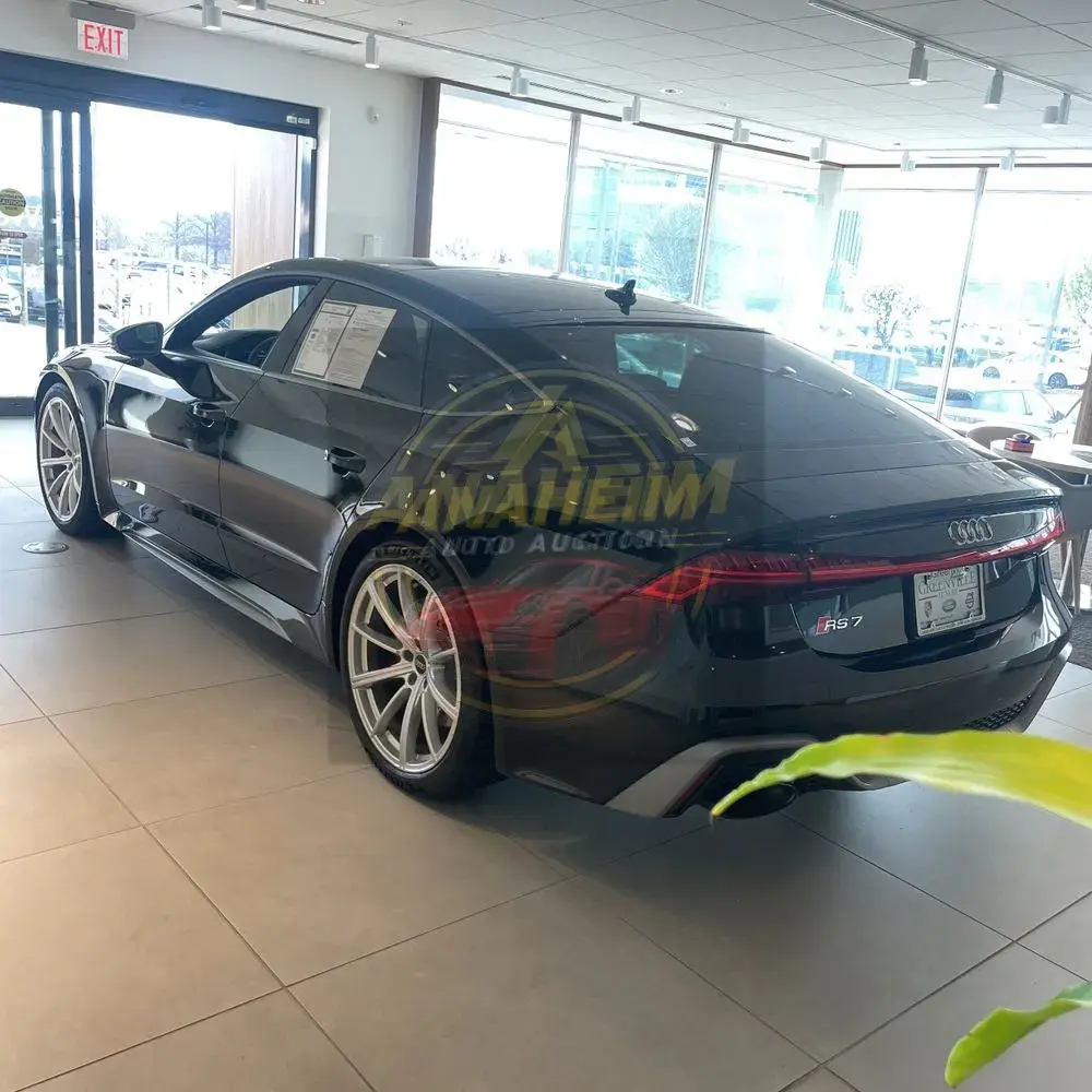 2025 Audi RS 7 Performance