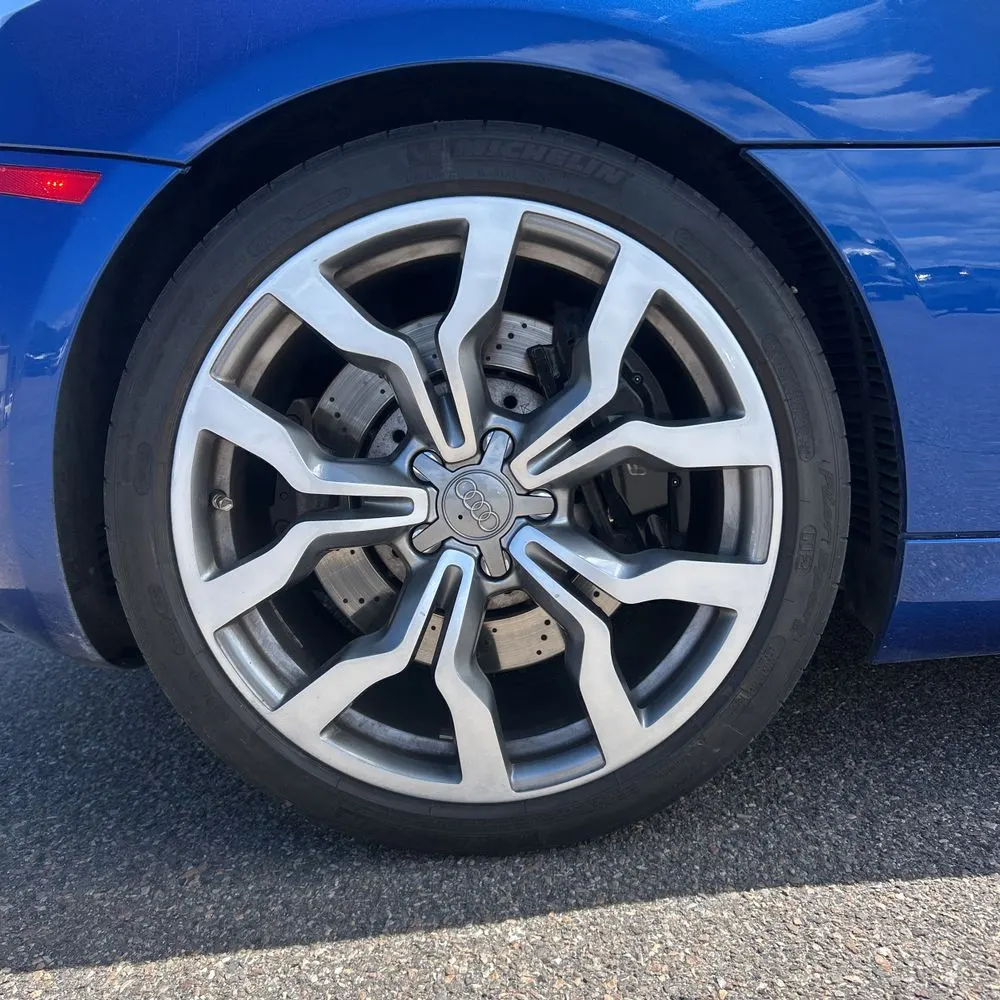 2012 Audi R8 5.2