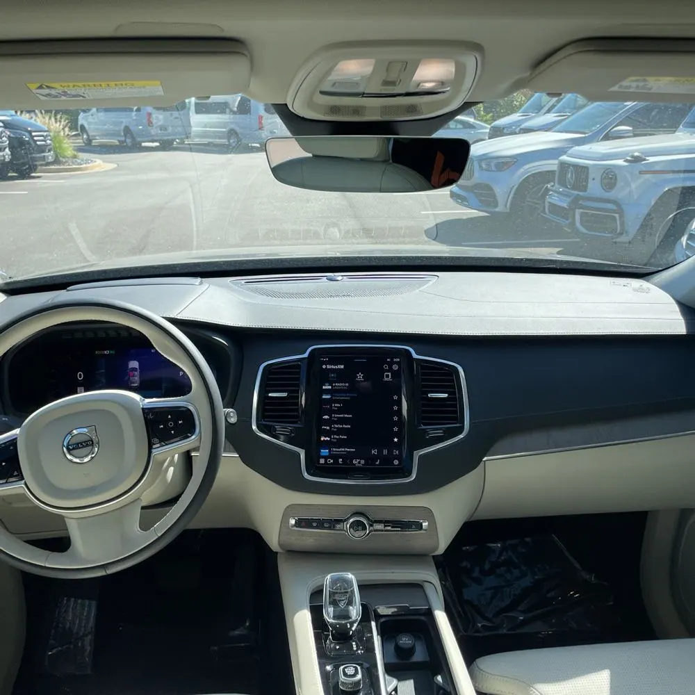 2025 Volvo XC90 B6 - Ultra