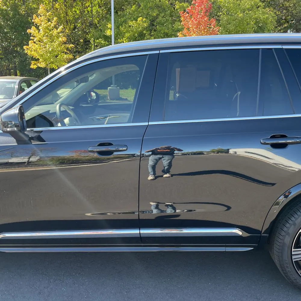 2025 Volvo XC90 B6 - Ultra
