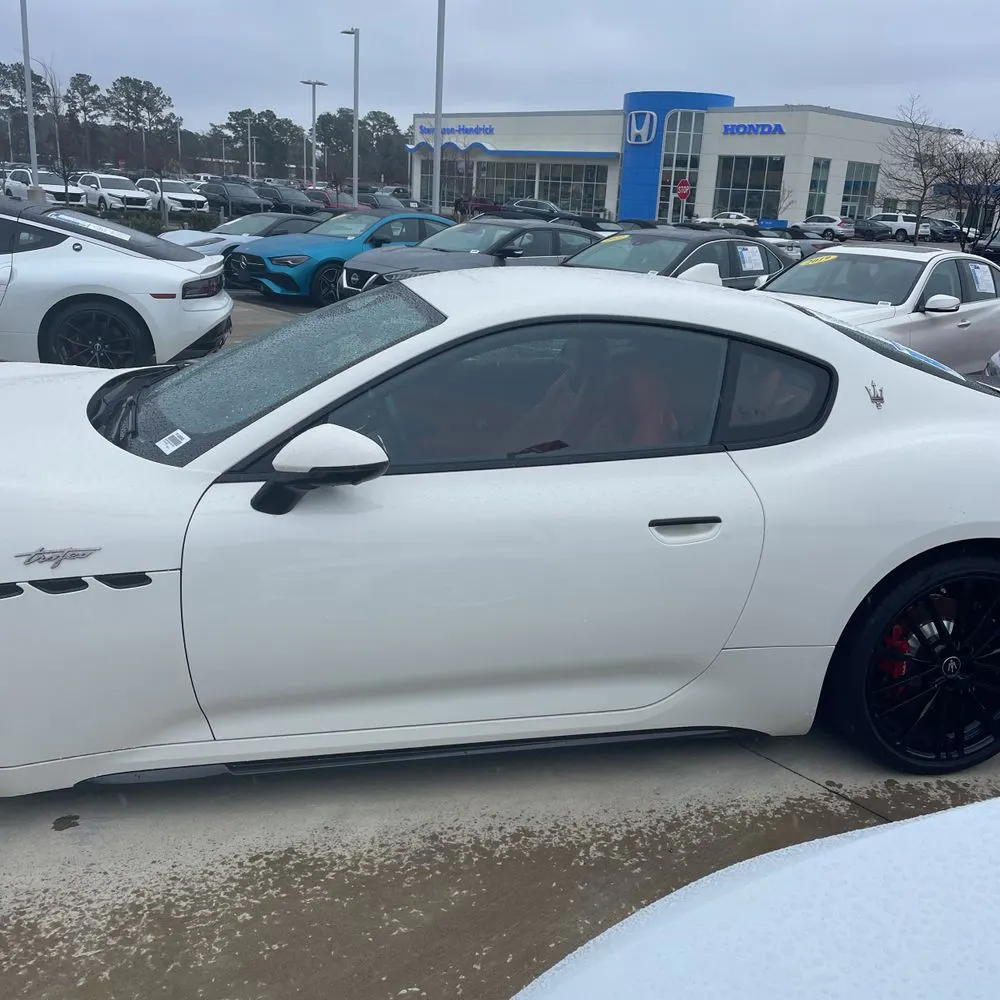 2024 Maserati GranTurismo Trofeo