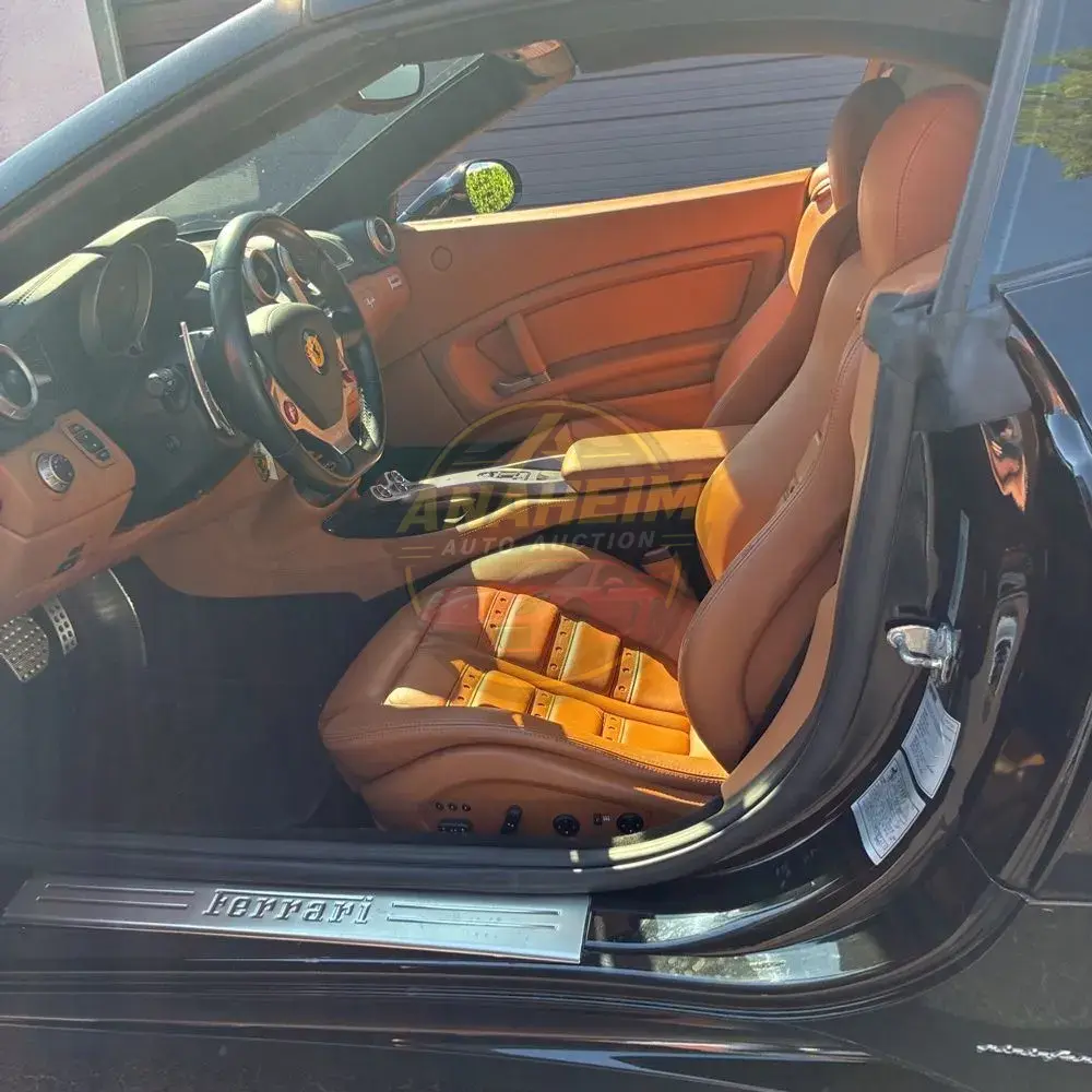 2010 Ferrari California Base