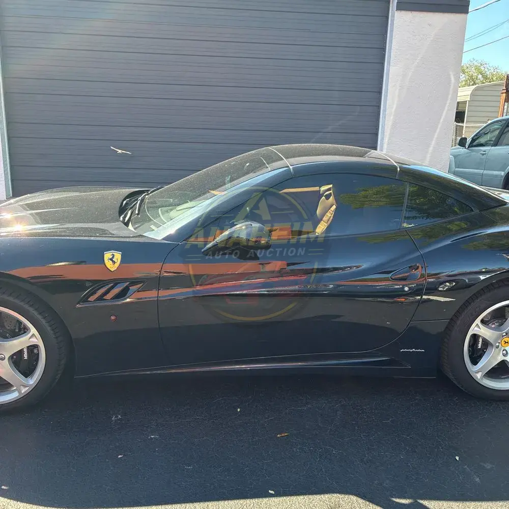 2010 Ferrari California Base