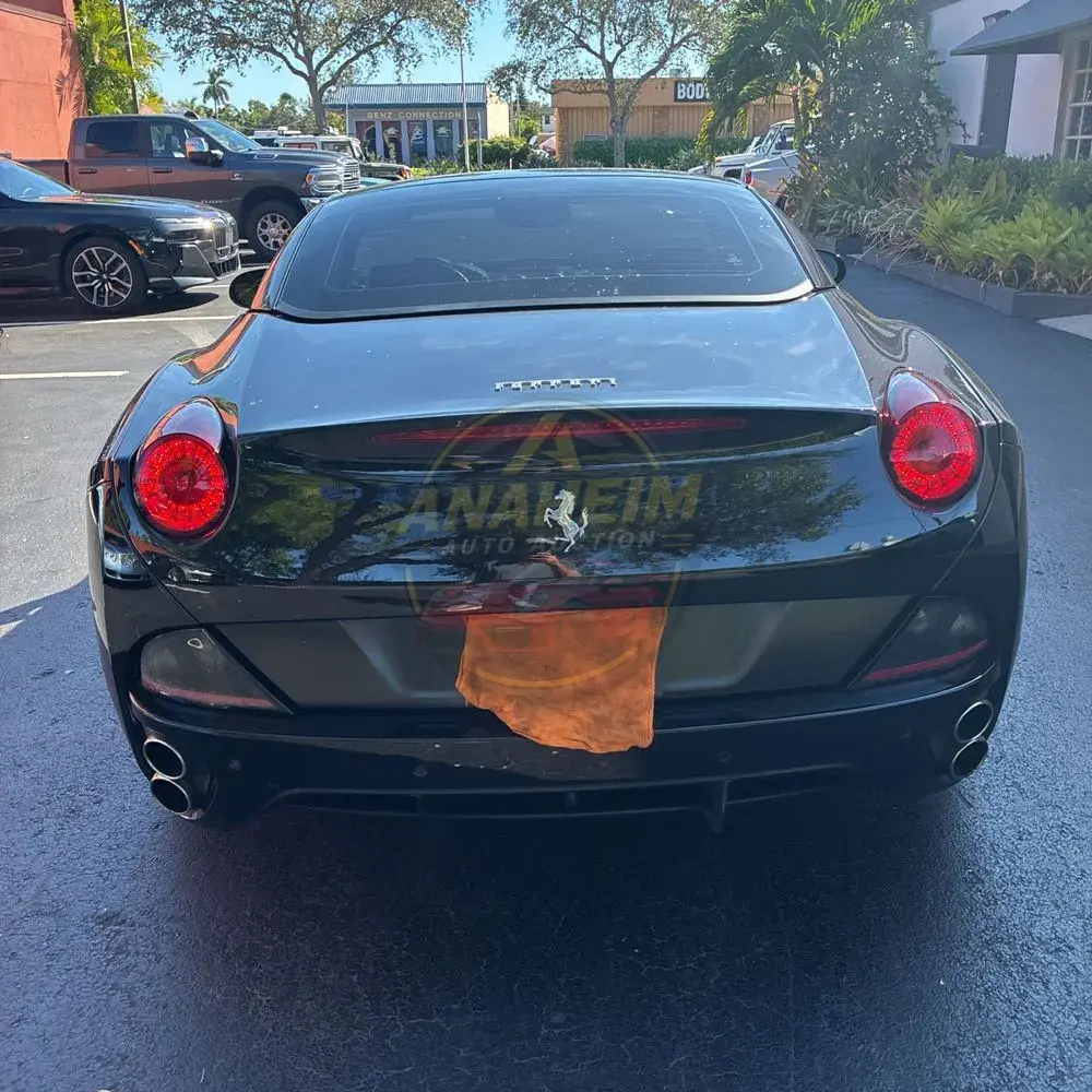 2010 Ferrari California Base