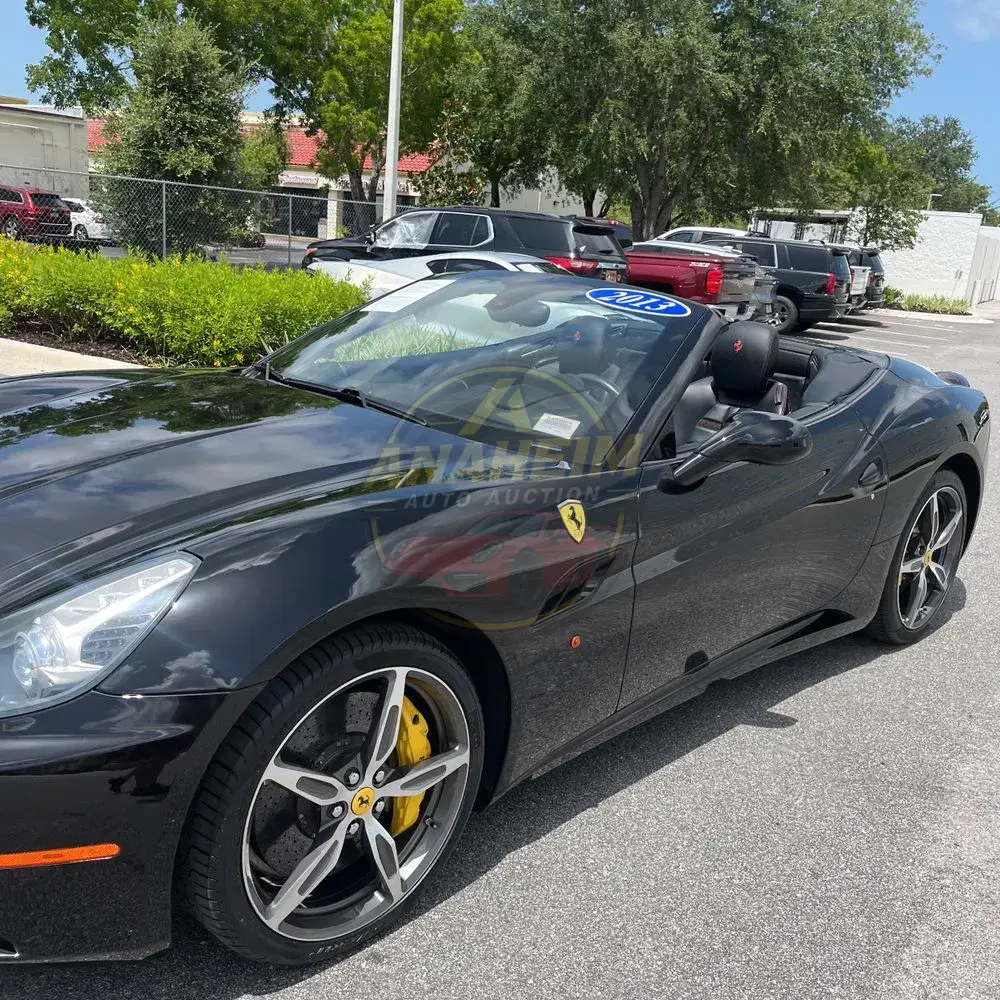 2013 Ferrari California Base