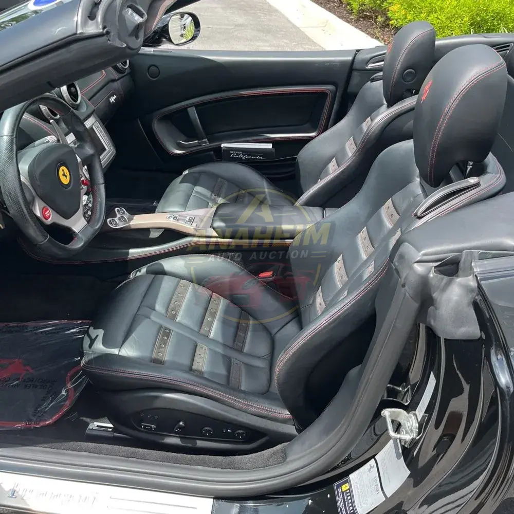 2013 Ferrari California Base