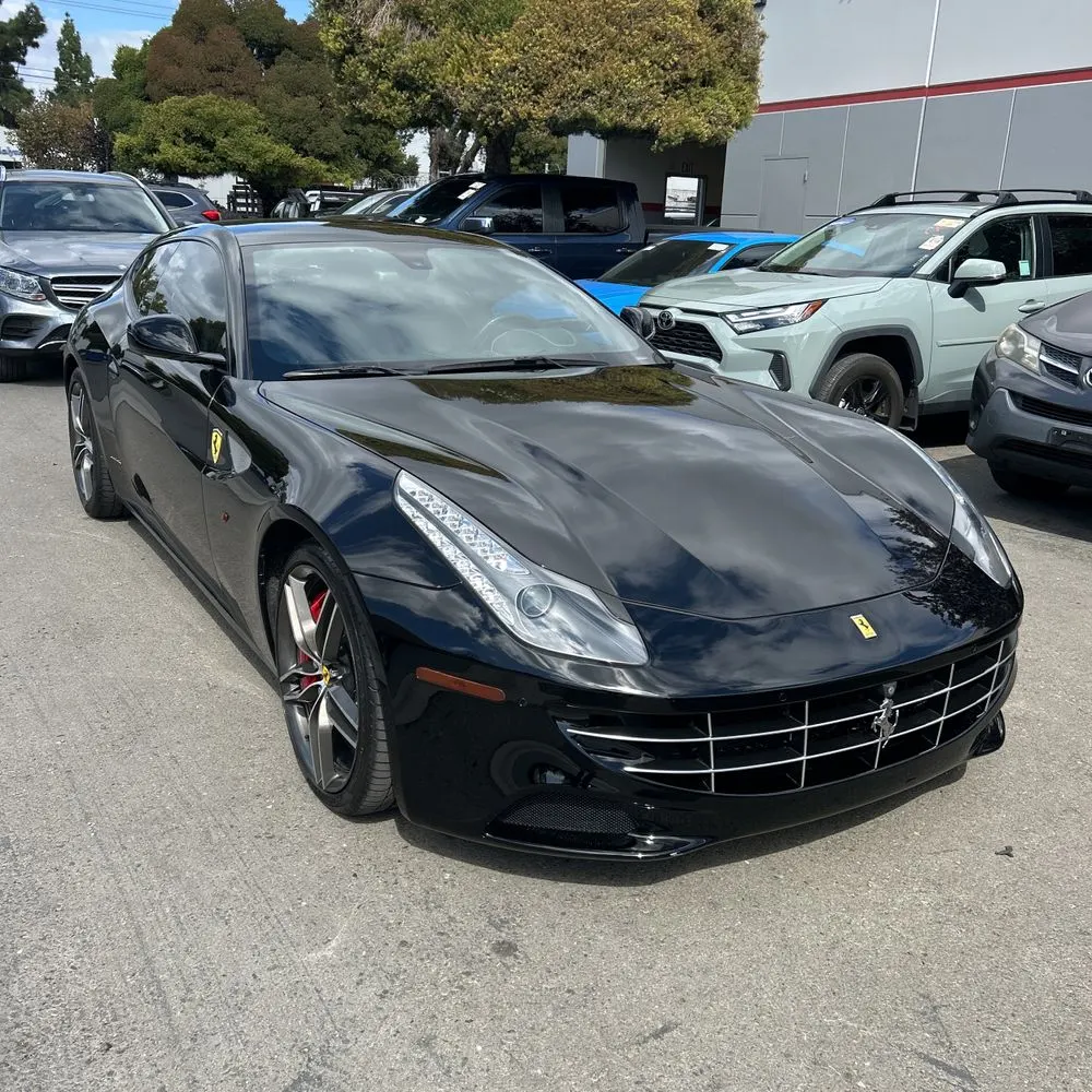 2012 Ferrari FF Base