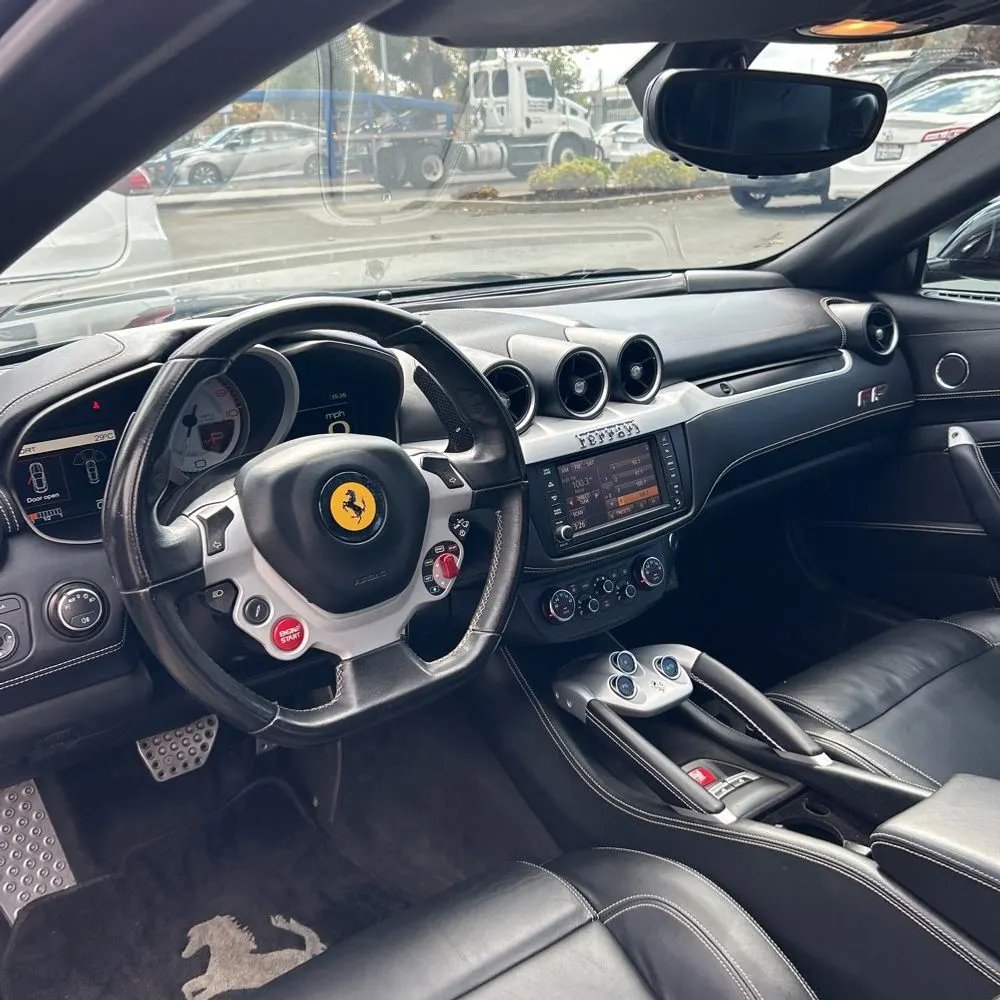 2012 Ferrari FF Base