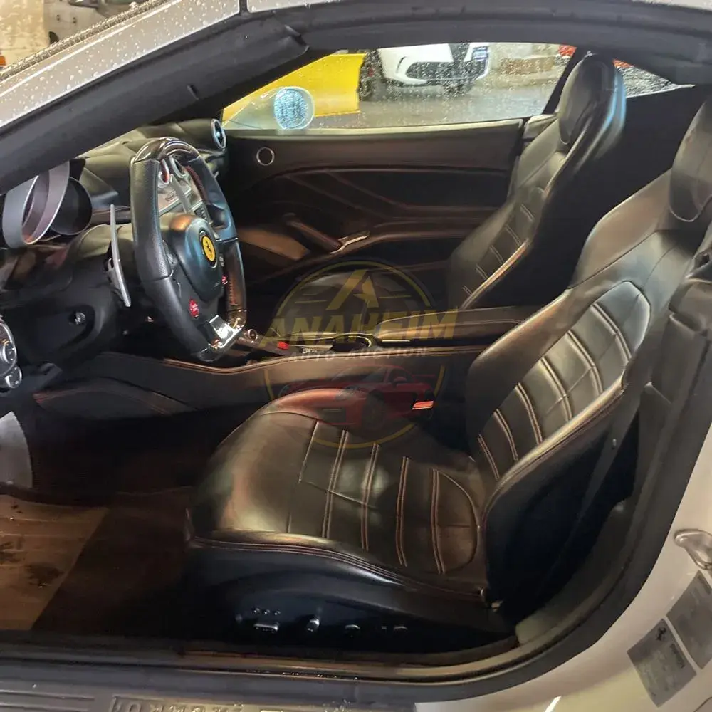 2017 Ferrari California T Base