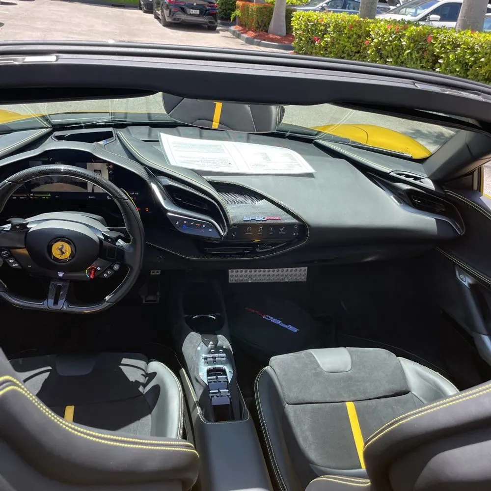 2023 Ferrari SF90 Spider