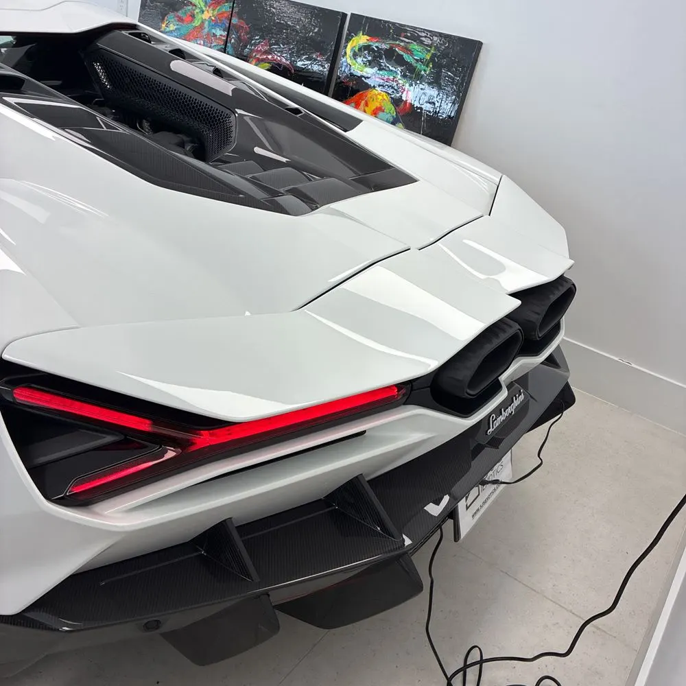 2024 Lamborghini Revuelto Base