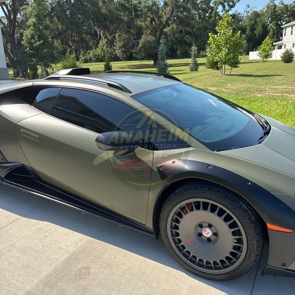 2024 Lamborghini Huracan Sterrato