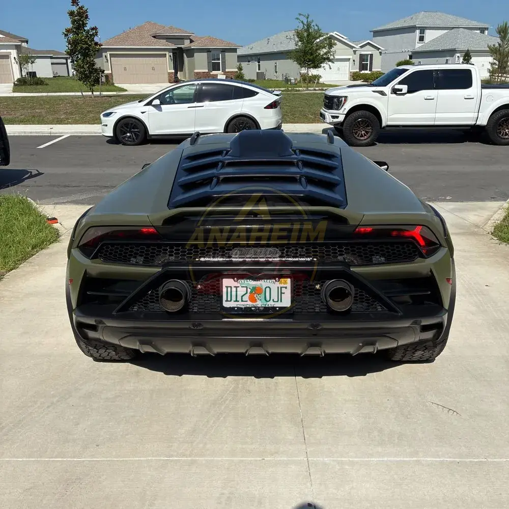 2024 Lamborghini Huracan Sterrato