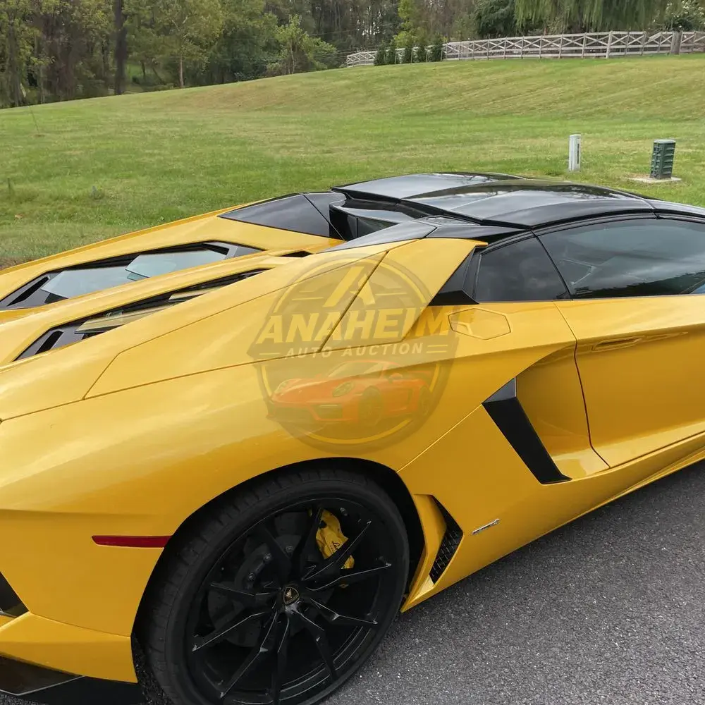2014 Lamborghini Aventador Base