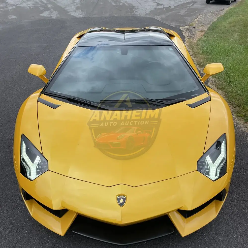 2014 Lamborghini Aventador Base