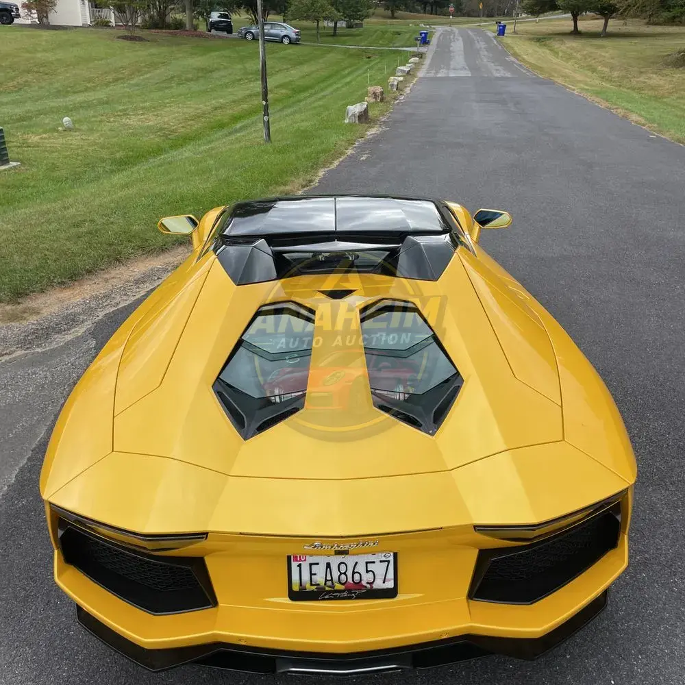 2014 Lamborghini Aventador Base