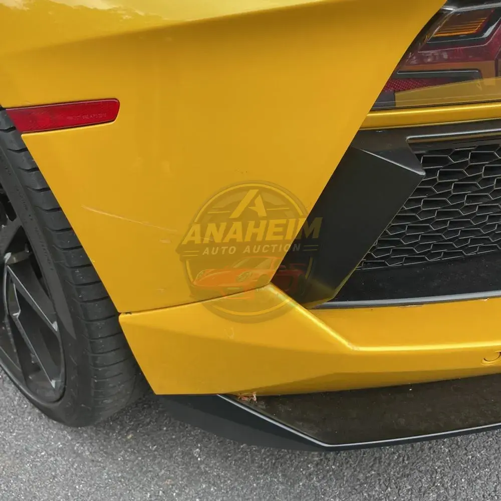 2014 Lamborghini Aventador Base