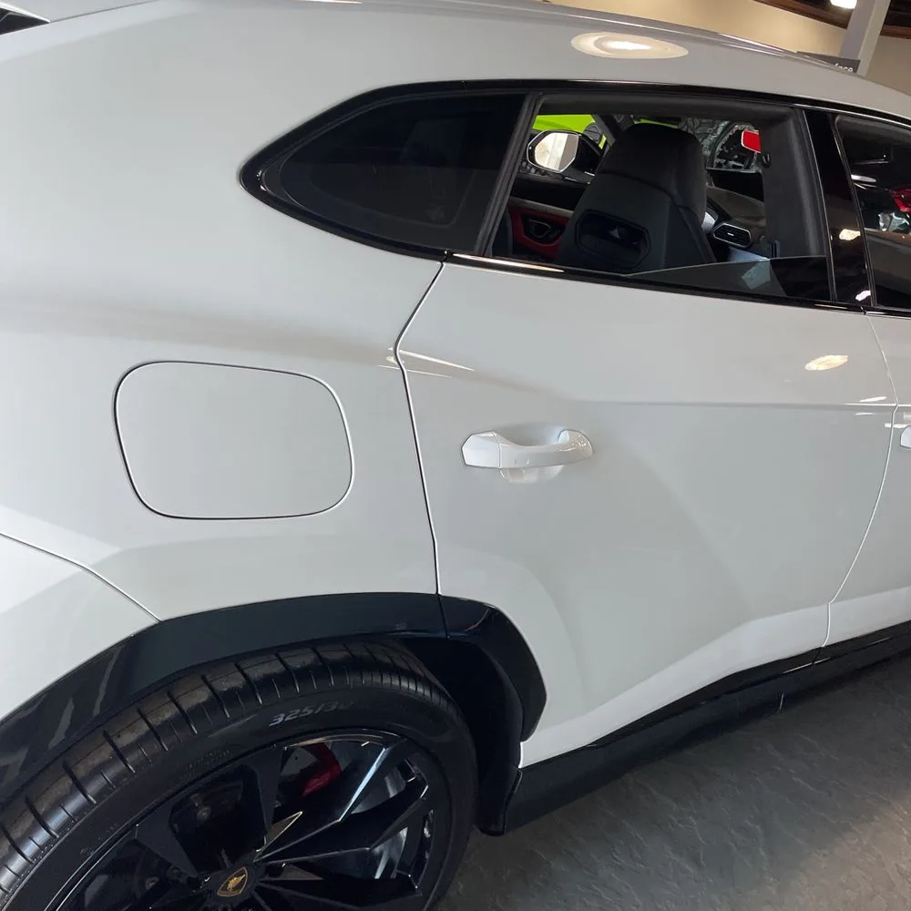 2022 Lamborghini Urus Base