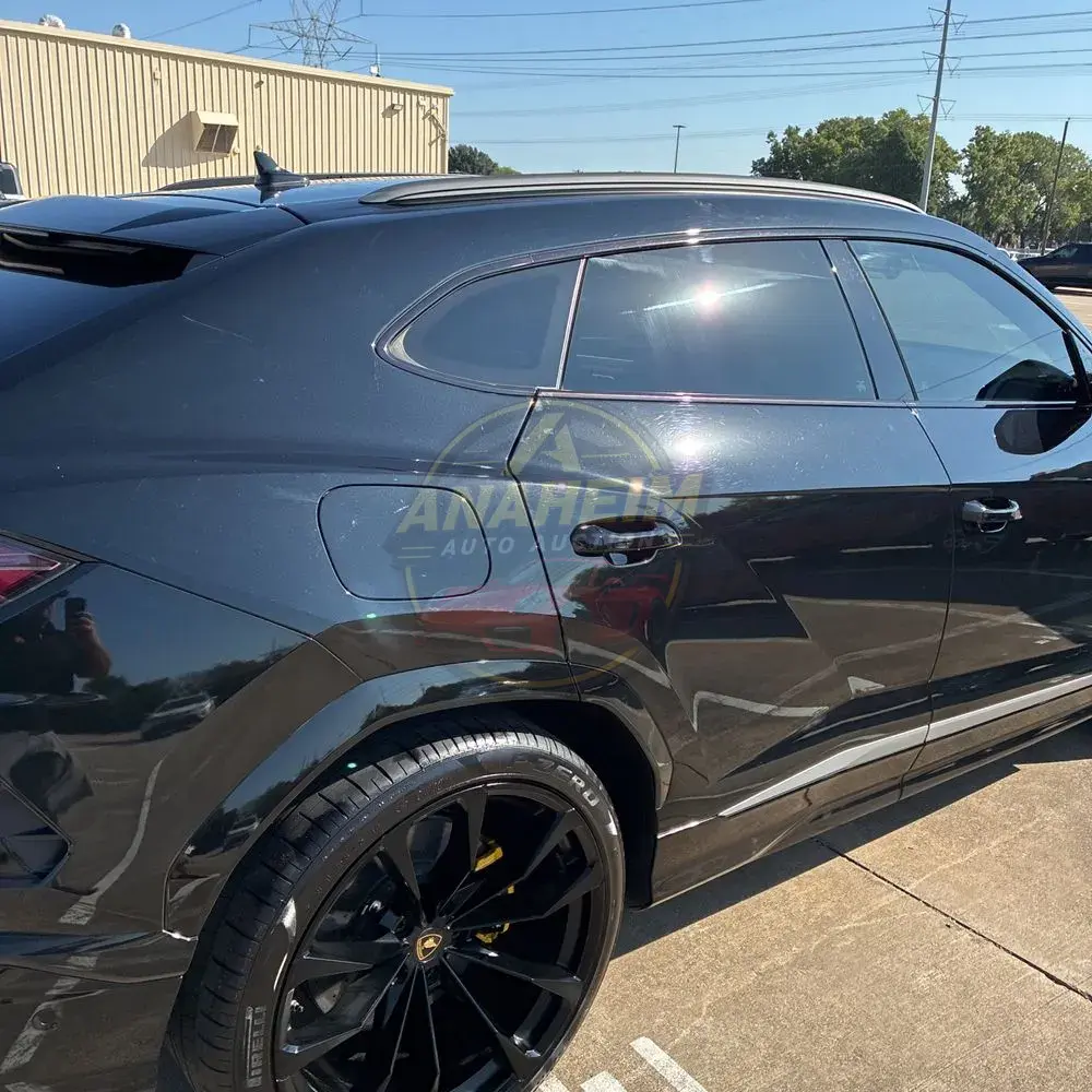 2019 Lamborghini Urus Base