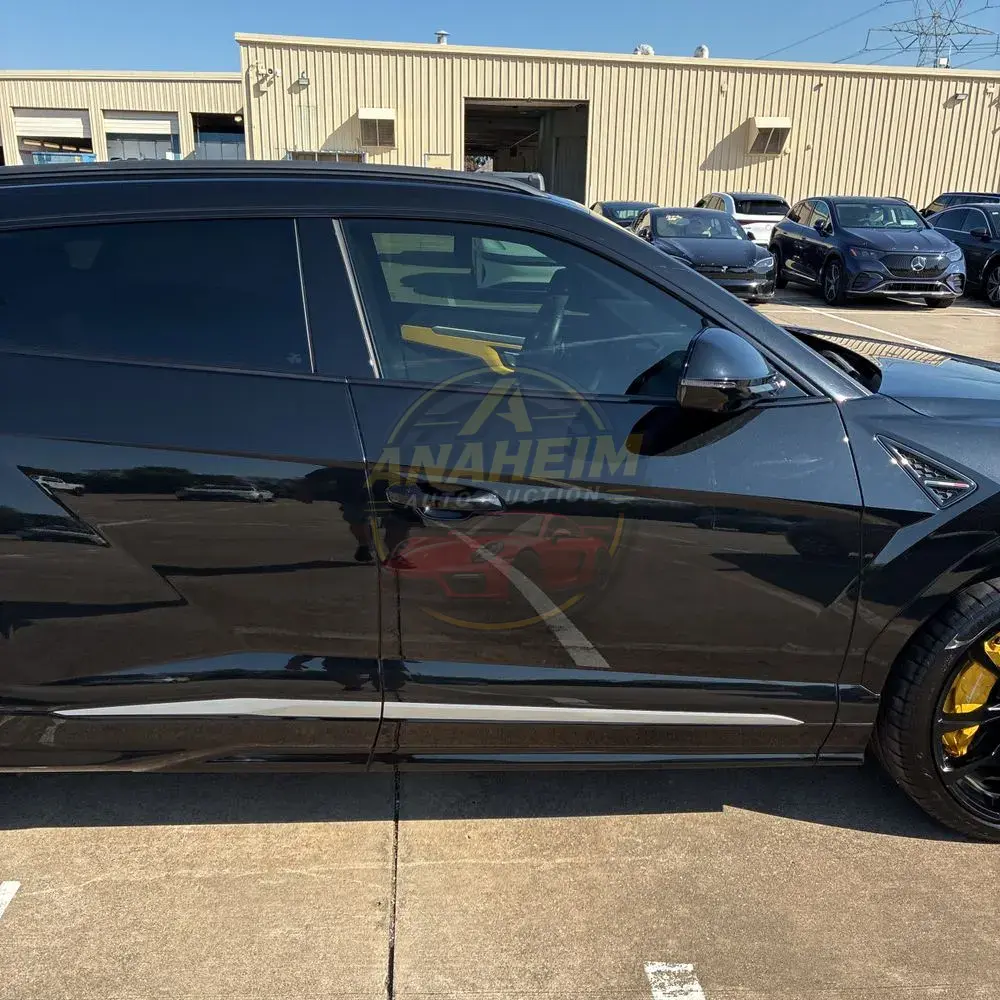 2019 Lamborghini Urus Base