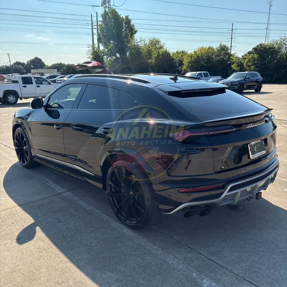 2019 Lamborghini Urus Base