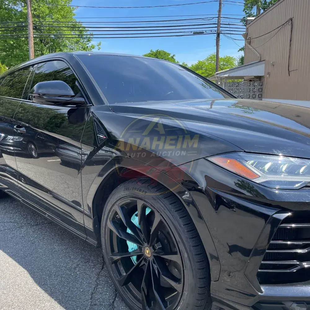 2020 Lamborghini Urus