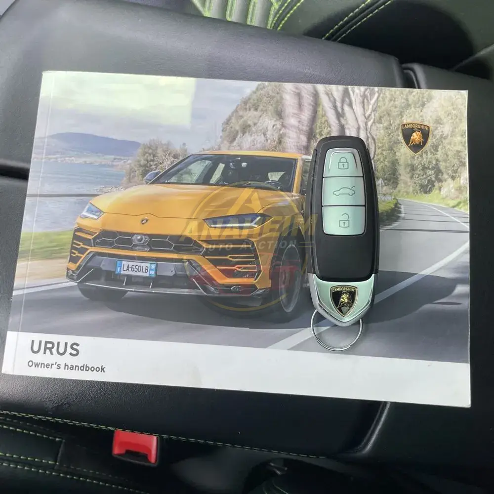 2020 Lamborghini Urus