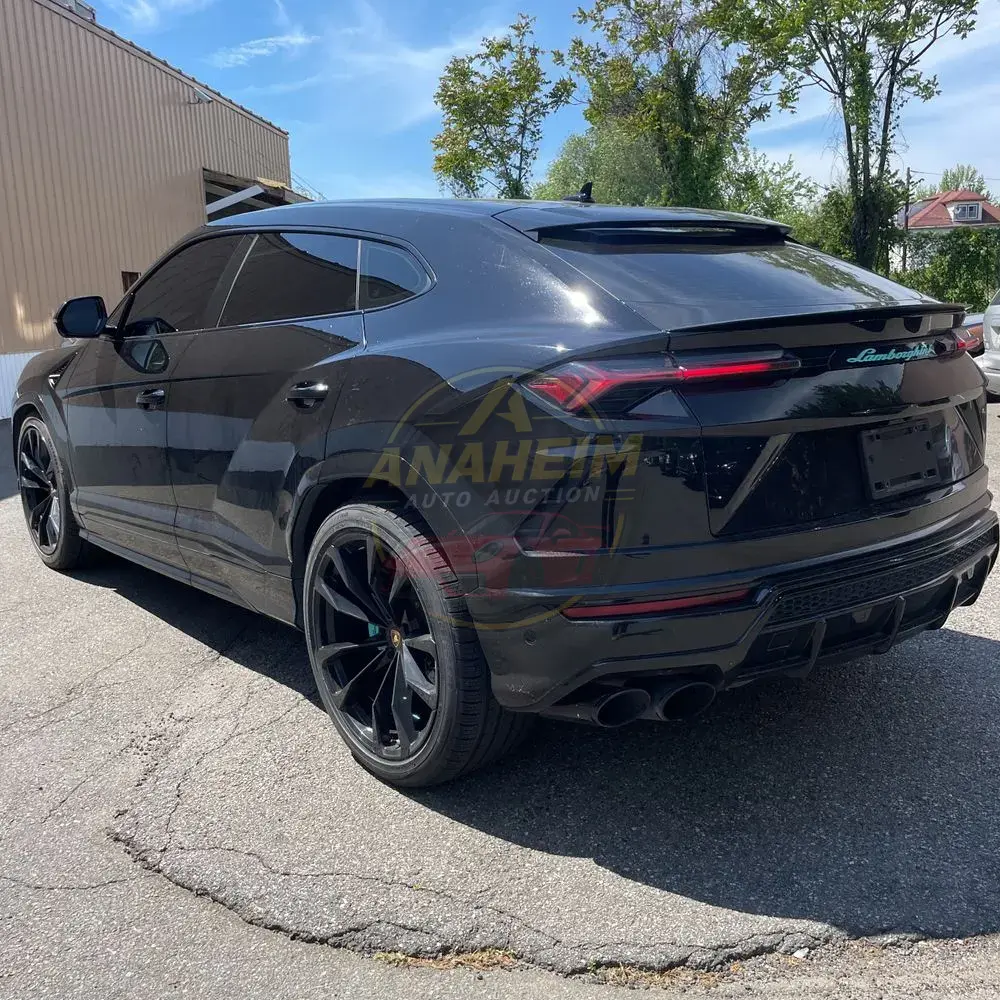 2020 Lamborghini Urus
