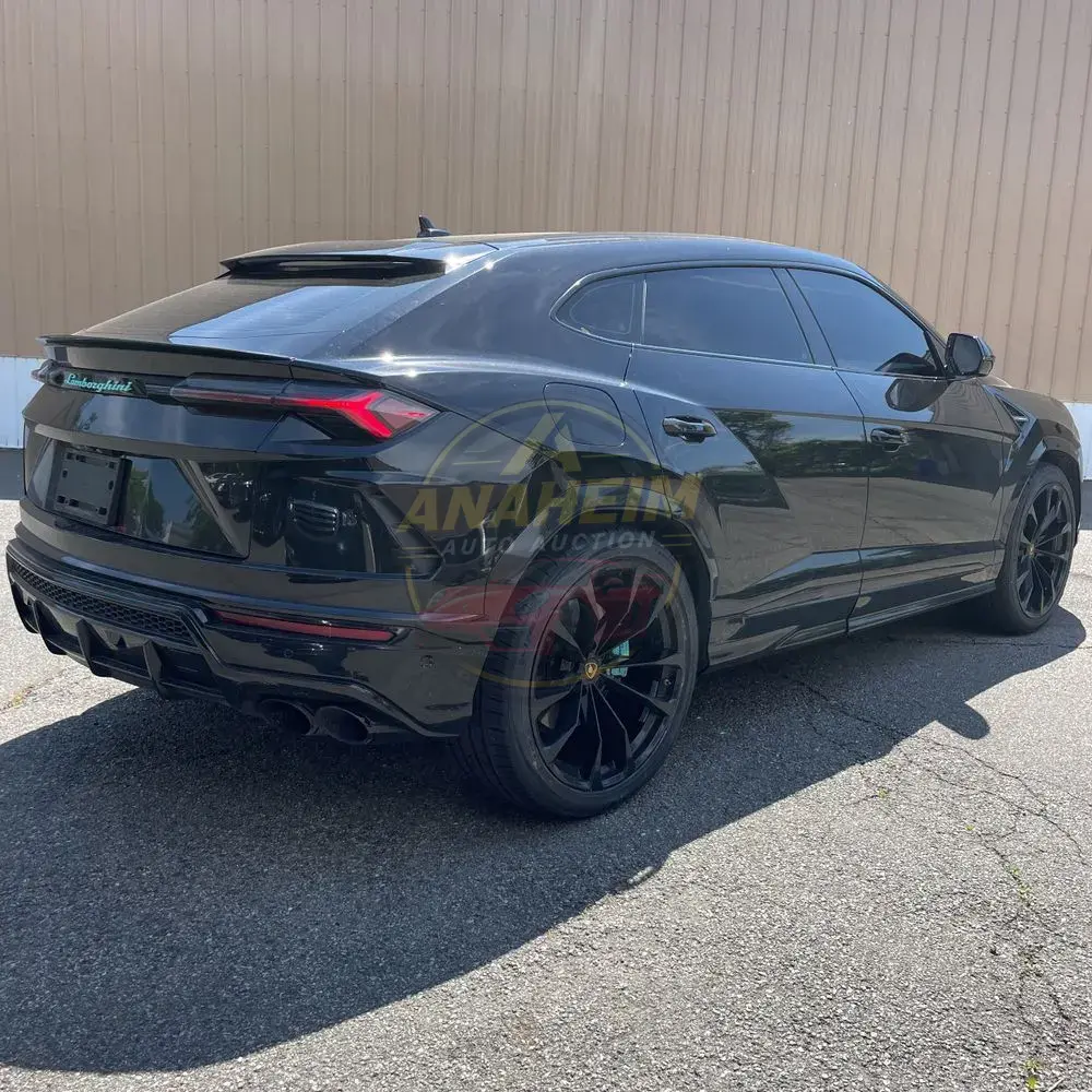 2020 Lamborghini Urus