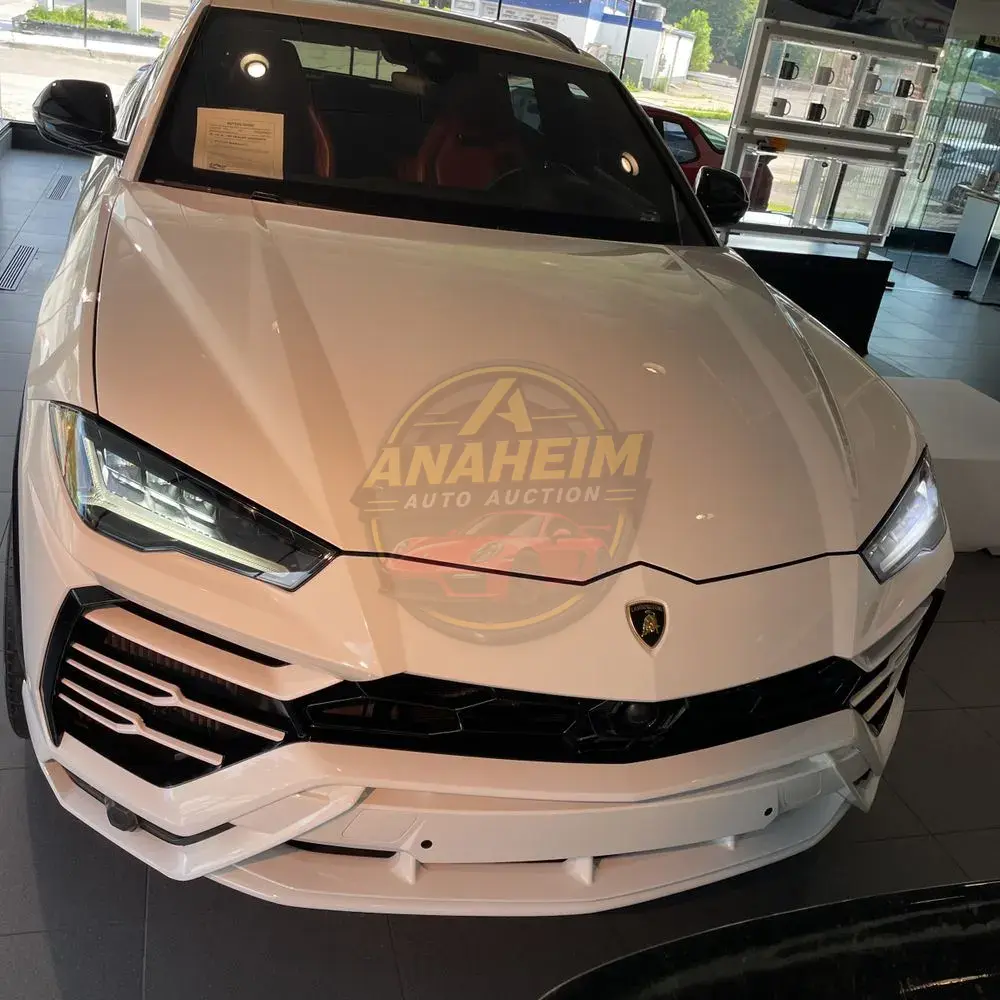 2019 Lamborghini Urus Base