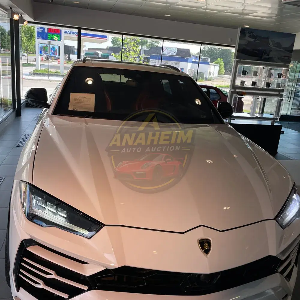 2019 Lamborghini Urus Base