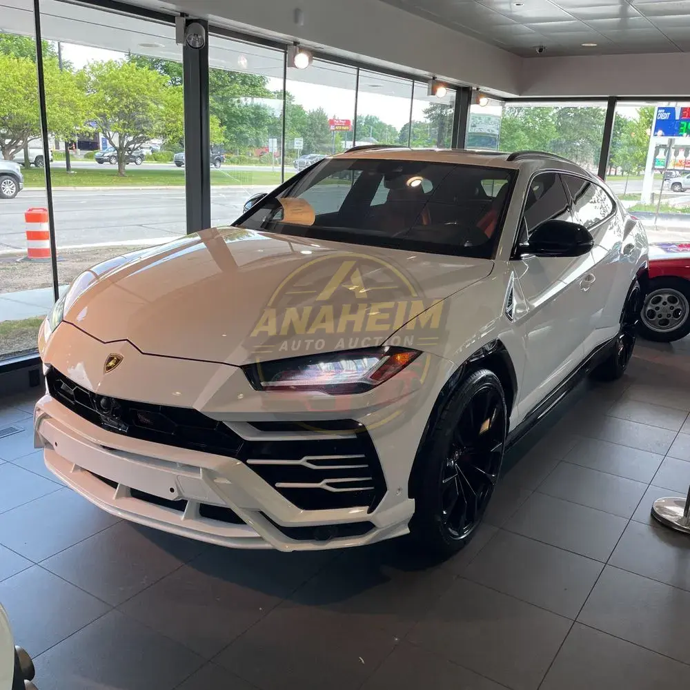 2019 Lamborghini Urus Base