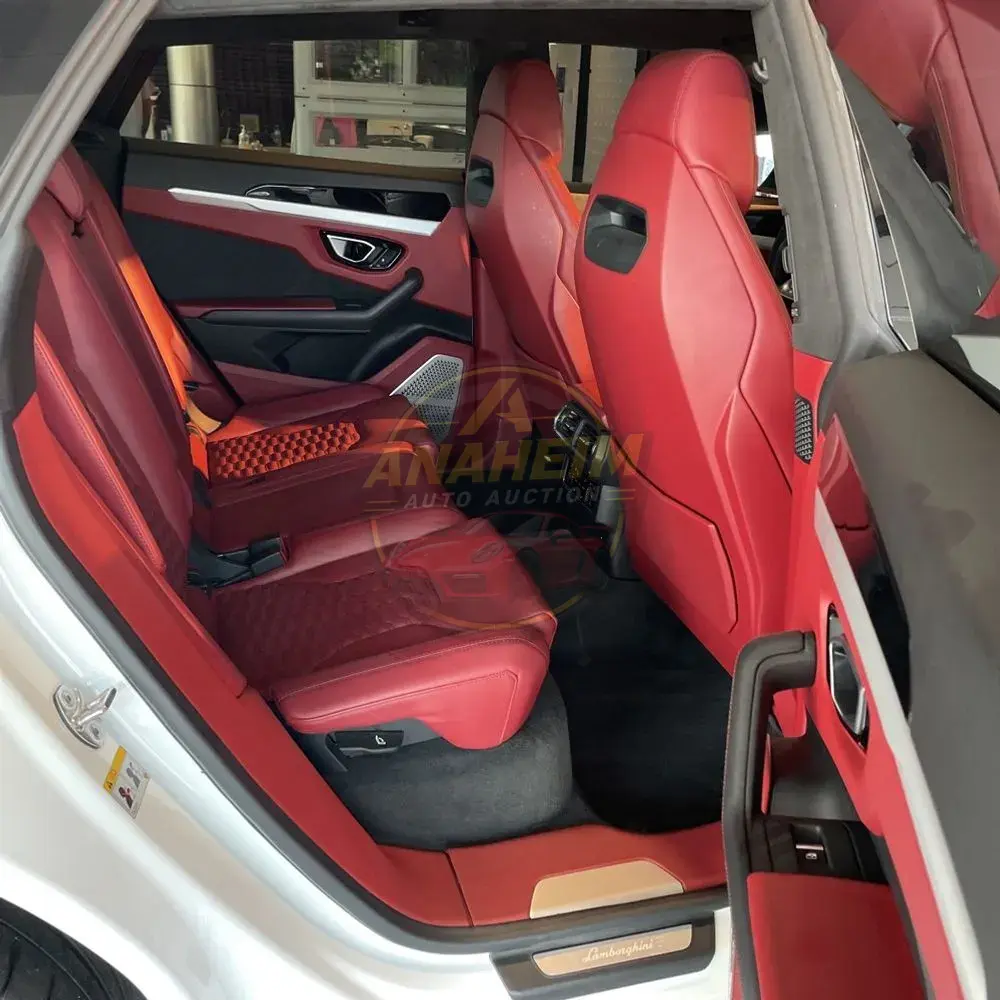 2019 Lamborghini Urus Base