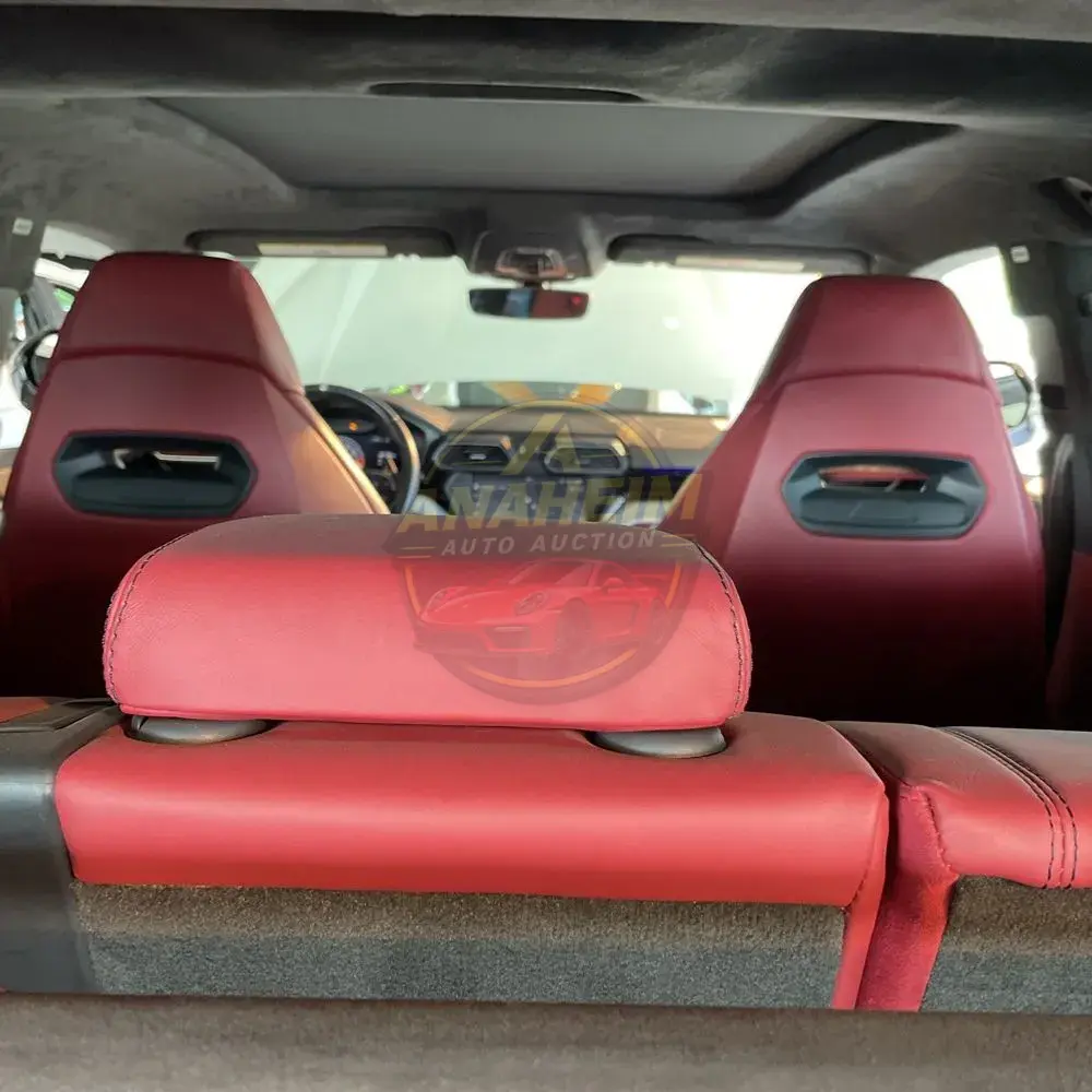 2019 Lamborghini Urus Base