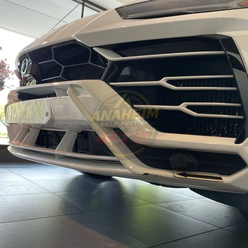 2019 Lamborghini Urus Base
